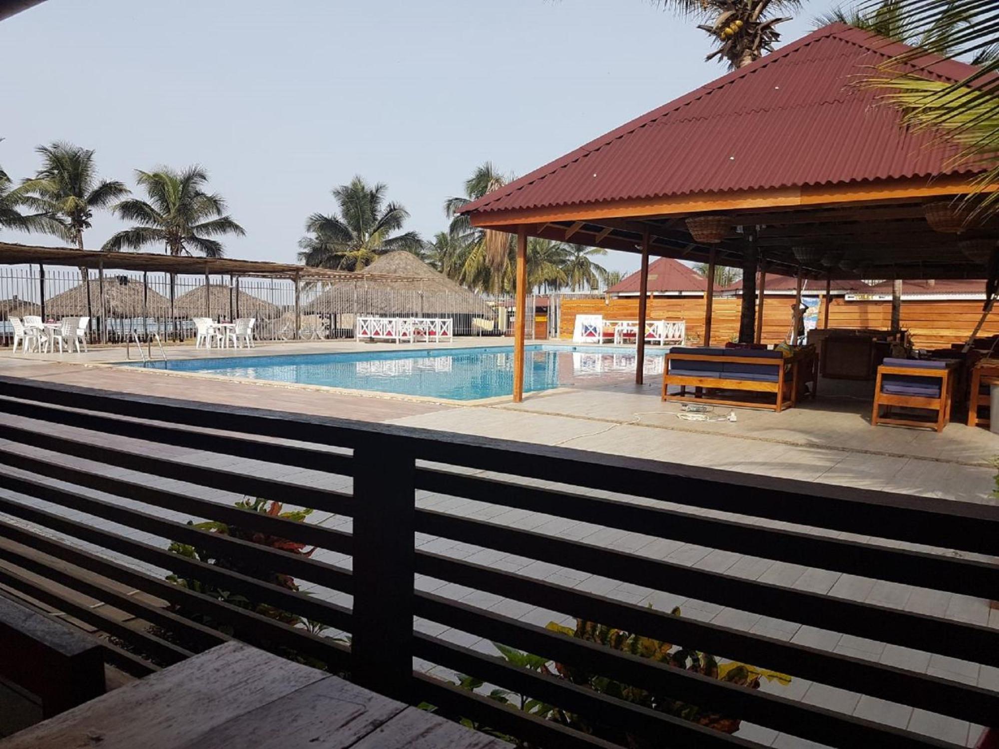 Tropicana Beach & Resort Elwa Exterior photo